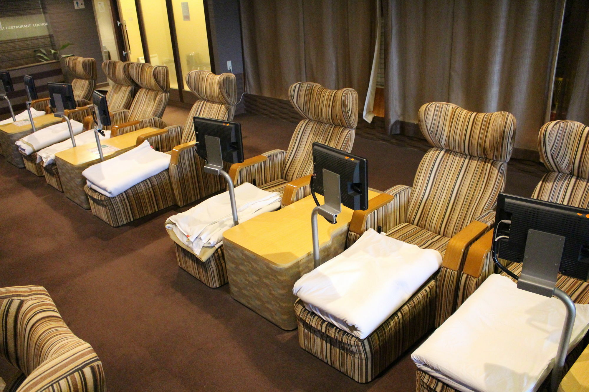 Sauna & Capsule Hotel Hokuo طوكيو المظهر الخارجي الصورة